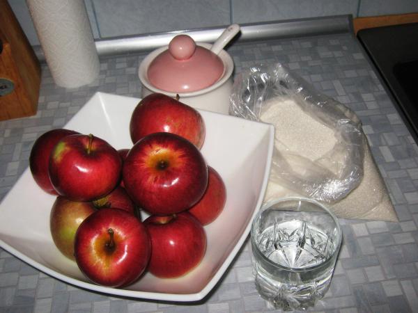 изображение Как сварить варенье из яблок