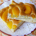 изображение пирога с персиками консервированными"